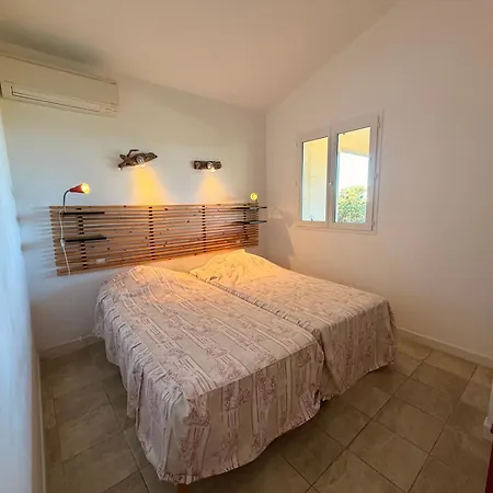 Albitru- Piscine A Partager- Wifi- Vue Mer- A Pieds *